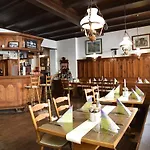 Altstadthotel Garni Schlundhaus & Rautenkranz 招待所
