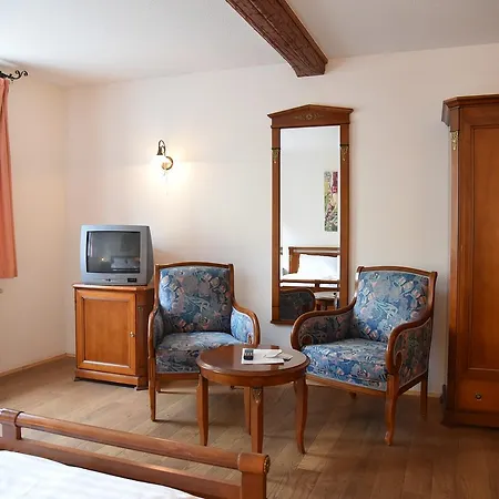 招待所 Altstadthotel Garni Schlundhaus & Rautenkranz 迈宁根