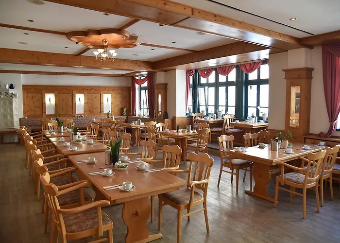 Pensjonat Altstadthotel Garni Schlundhaus & Rautenkranz 3*